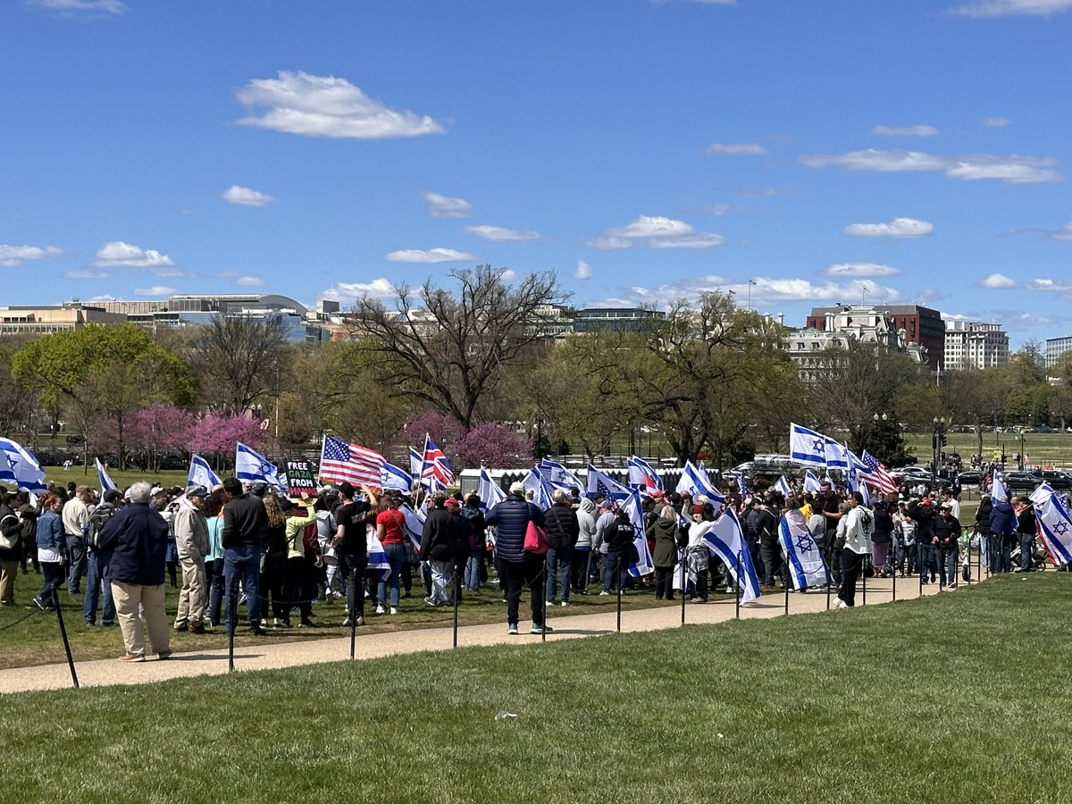 afpacusa's tweet image. Six months the hostages have been held captive in Hell. Our Executive Director, @KaylaEve_G, participated at the forefront to make our voices heard. We must stand firm against Hamas and demand action from the all too silent Biden Admin. #NoCompromise #6monthsinHell