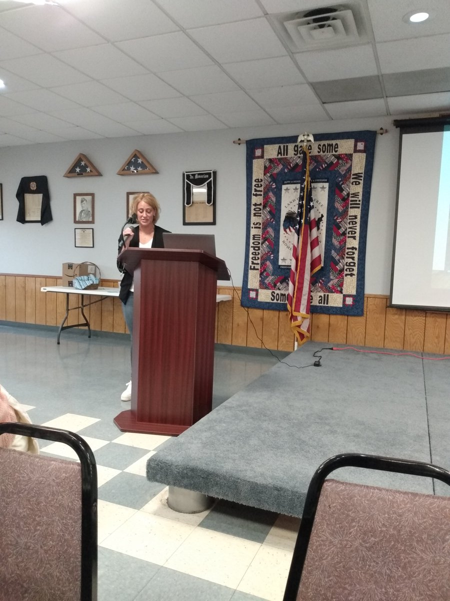 centerofag's tweet photo. Congratulations, Riverland Community College on a very successful FBM Banquet!  It was a full house and the FBM team shared highlights from our FBM Southern Minnesota 2023 Annual Report with its students and partners. @RiverlandCC https://t.co/b2HFfNwWAU