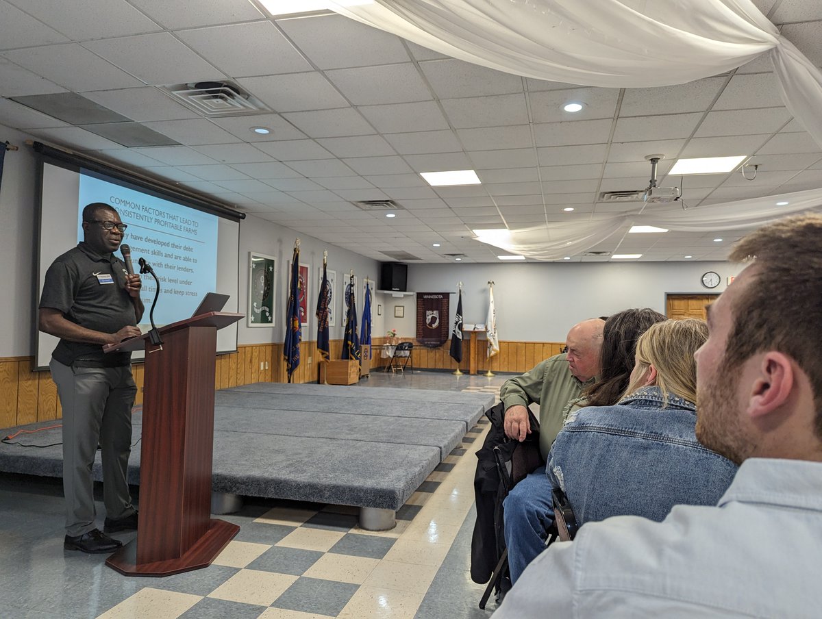 centerofag's tweet photo. Congratulations, Riverland Community College on a very successful FBM Banquet!  It was a full house and the FBM team shared highlights from our FBM Southern Minnesota 2023 Annual Report with its students and partners. @RiverlandCC https://t.co/b2HFfNwWAU