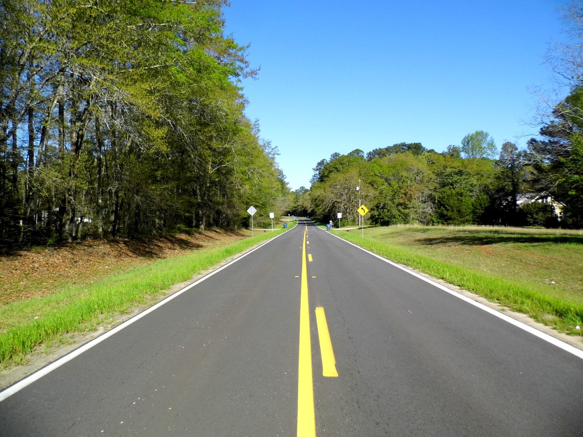 Columbia County: contractors recently finished up resurfacing County Line Road! Keep your eyes open this spring - there are a bunch of TIA-funded resurfacing projects happening all over the county. #yourpennyyourprogress @GDOTEast @columbiactyga