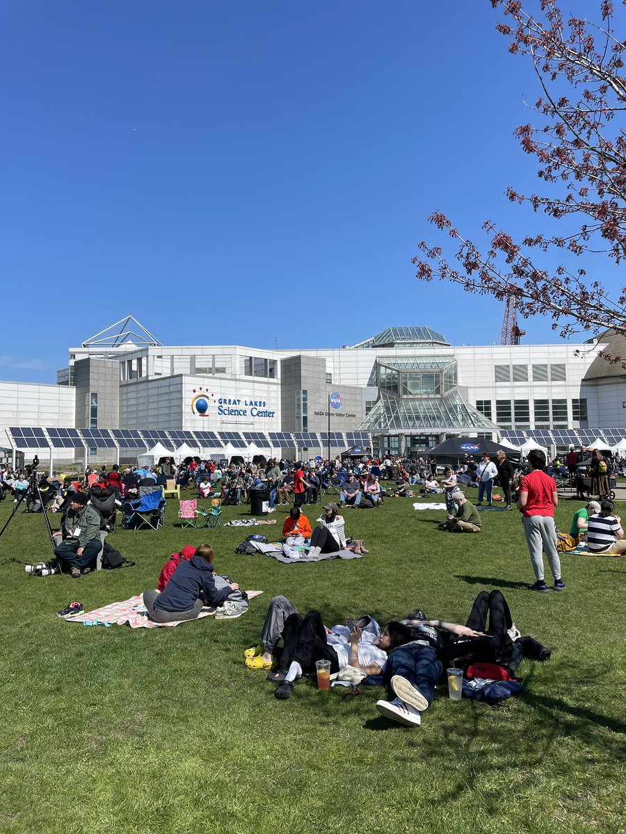 Under two hours until totality in #Cleveland <a href="/NBCNews/">NBC News</a> #SolarEclipse2024 #TotalSolarEclipse2024