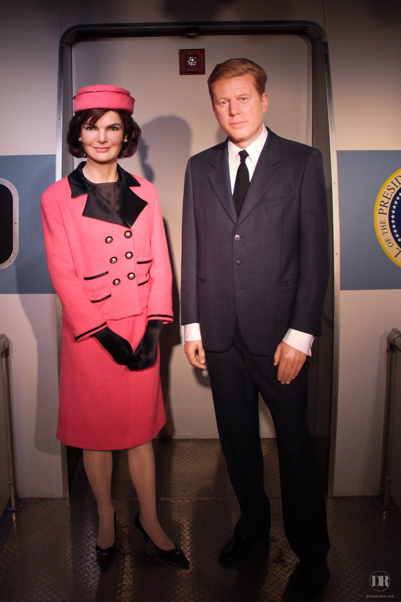 Photo #7 from Madame Tussaud Washington DC tribute: John F. and Jackie Kennedy 

#washingtondc #madametussauds #wax #statue
#johnfkennedy #jackiekennedy