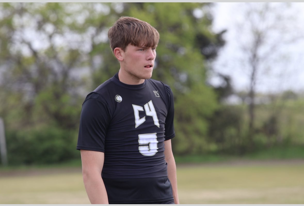 seancooper_C4's tweet image. 2 Small Town Texas TEXOMA kids that won’t get a lot of press but Drive our Program &amp;amp; Are the FOUNDATION to everything we do are &amp;amp; LEAD us silently in Portland 

‘25 @Heath_Brown13  / Bonham
‘26 @quintin_box  / Callisburg

Both play QB &amp;amp; everything at school

IDK what they will…