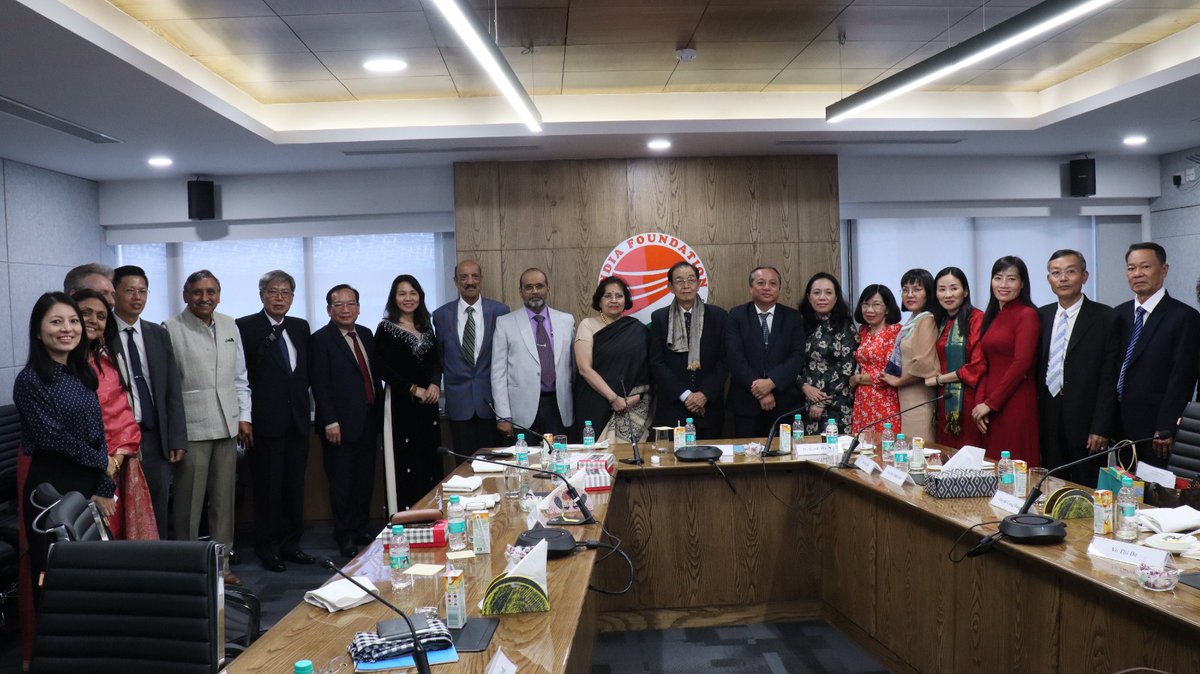 India Foundation hosted a Senior Delegation from VIFA and HUFO, Vietnam, for a Round Table Interaction on India-Vietnam Ties on 08 April 2024. @MEAIndia @IndianDiplomacy @MOFAVietNam @cghcm