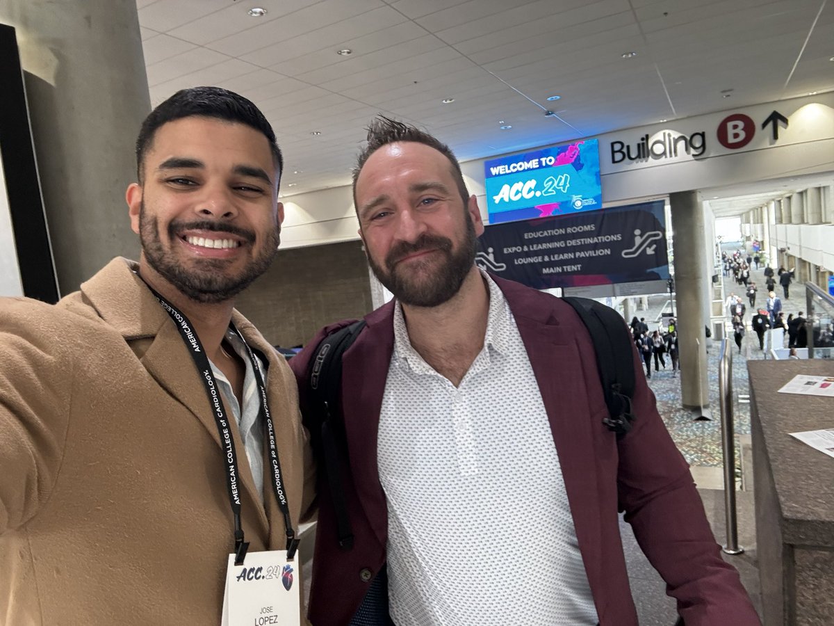 Ran into big bro @AHajduczok at last day of #ACC24 Always good to catch up with you! #Cardiology #CardioTwitter #SoMe #FunctionNotFailure #HeartSuccess