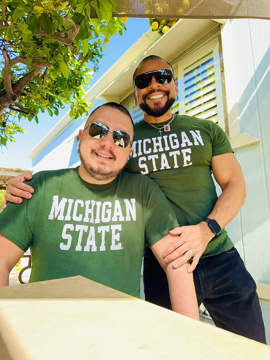 #JobUpdate I have accepted a position in the Psychology Dept at @michiganstateu as Dean’s Research Associate for the College of Social Sciences, which will allow me to focus on my research for the next 2 years and transition directly into TT Assistant Professor after 🙏🏽❤️ 1/2