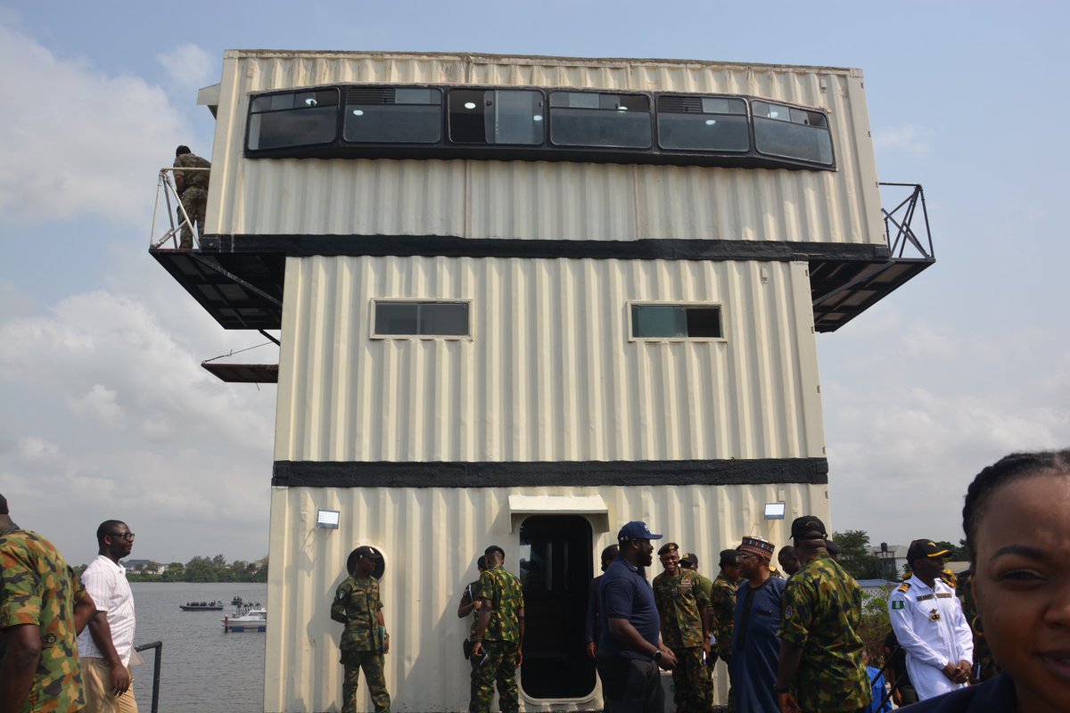 A pivotal part of our approach in tackling maritime crime is implementing integrated solutions with 🔑 partners. The Ship-in-a-Box facility built by @UNODC_MCP🇳🇬 with funding from @DanishMFA will revolutionize trainings for @nigeriannavy personnel &…🔗 unodc.org/conig/en/stori…