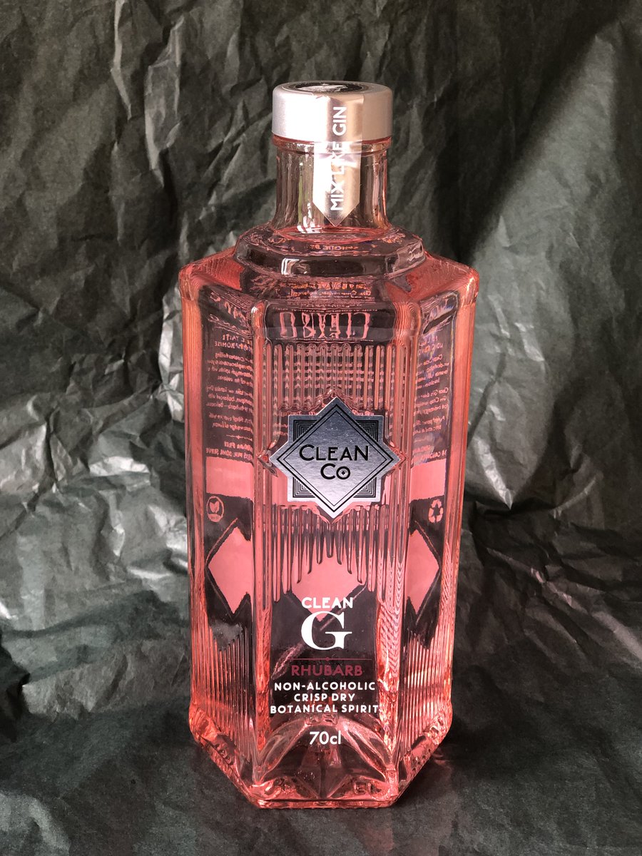 AD
Clean G Rhubarb gin, the #vegan #nonAlcoholic botanical gin that will remind you of your favourite London Dry Gin just without the alcohol... or the sugar!

thereviewstudio.co.uk/2024/04/08/cle…

#Vegetarian #VeganGin #VegetarianGin #NonAlcoholicGin #NoAlcoholGin #RhubarbGin #SugarFreeGin