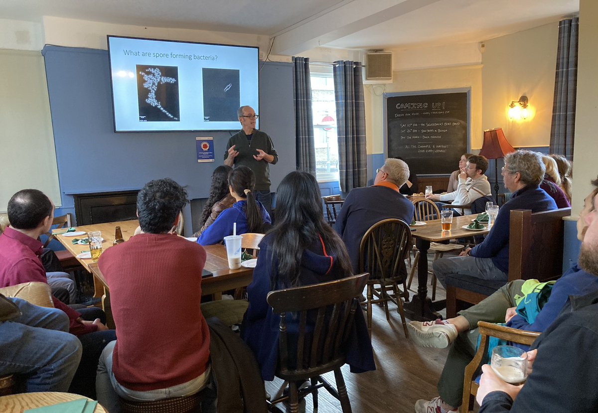 Another fabulous talk happening now at our packed Cafe synthetique meeting with Graham Christie @cebcambridge ‘Bacillus - awake me’ Interesting to hear about bacterial spores.