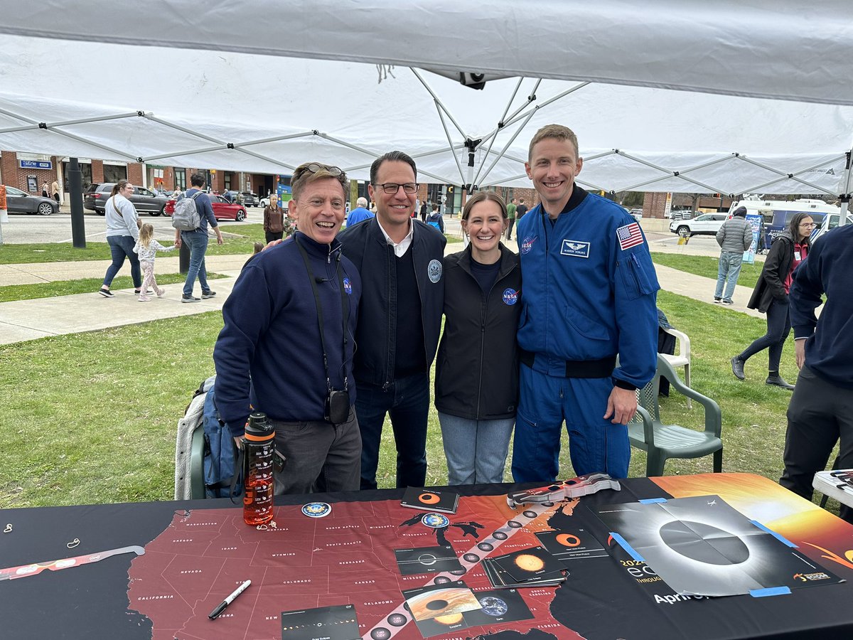 Woody Hoburg, astronaut from Pittsburgh, Charles Blue and Jessica Calles from NASA pose for a photo with PA governor, Josh Shapiro, during eclipse event in #Erie