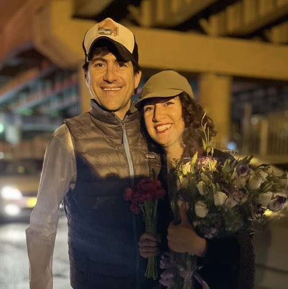 #هومن_جوکار و #نیلوفر_بیانی از فعالین زیست ‌محیط پس از ۶ سال حبس ناعادلانه امروز دوشنبه ۲۰ فروردین ۱۴۰۳ از زندان اوین با عفو مناسبتی عید فطر، آزاد شدند.

هومن جوکار و نیلوفر بیانی و ۷ نفر دیگر در زمستان ۱۳۹۶ به شکا غیرقانونی بازداشت و بعدها توسط شعبه ۱۵ دادگاه انقلاب تهران به