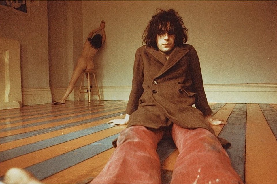 “You want more than just a pretty picture. You want something as strong as the music. A great photo should be like a hit single, something that keeps drawing you back for another look.” #sydbarrett #shotbyrock in 1969