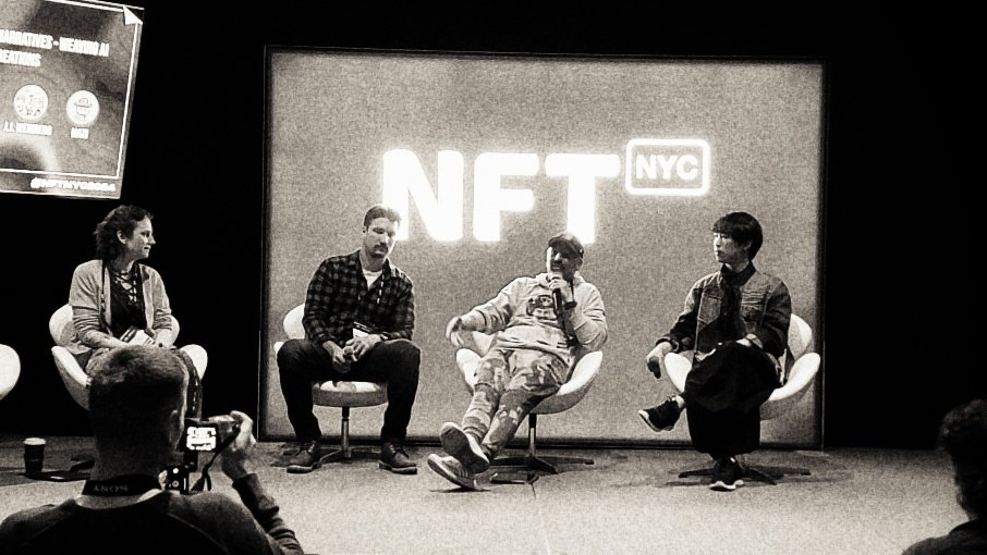 Speaking & emceeing @NFT_NYC was really great this year. 🎤✨️