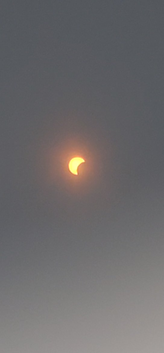 The Eclipse is now looking like Pac-Man now. I'm here in the country in the Dallas-Fort Worth Texas area in the @CityofGodley near @CityofCleburne. #Eclipse2024 #EclipseSolar2024
