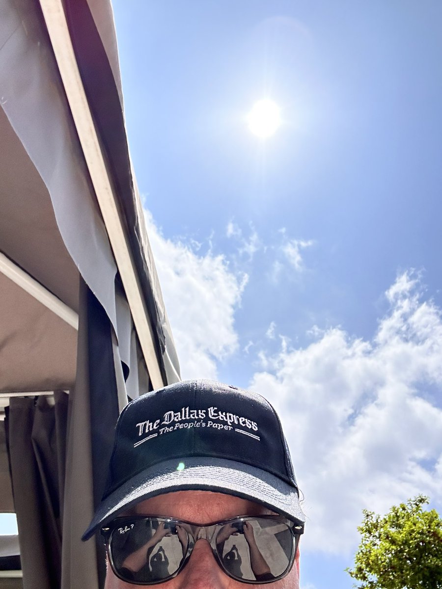 DallasXCEO's tweet image. .@ray_ban #DXEclipse #Eclipse2024 #Eclipse @DallasExpress