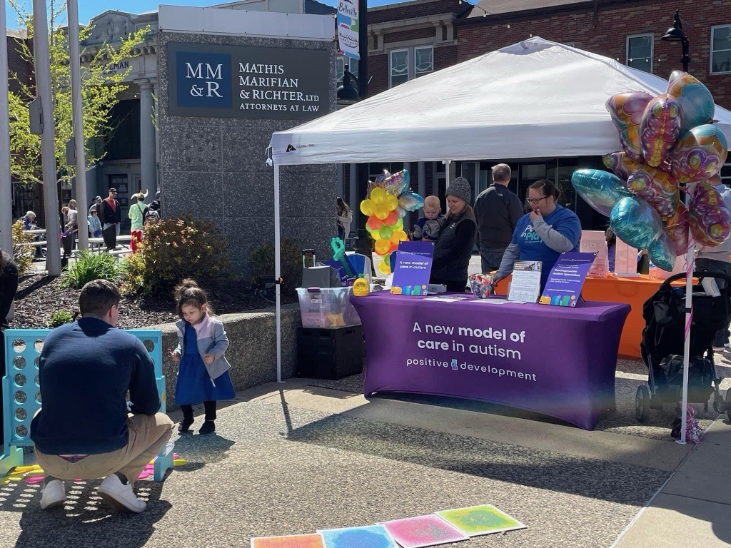 We had a blast at the 2nd annual Main Street Kid's Day in Downtown Belleville this past Saturday! 

The sensory floor tiles we brought were a hit with the kids!  🟦🏃‍♀️🟪🏃 

Thanks for having us, @ILMeridian! 
 
#TeamPD #ThePositiveWay #DevelopmentalCare #PlayTherapy