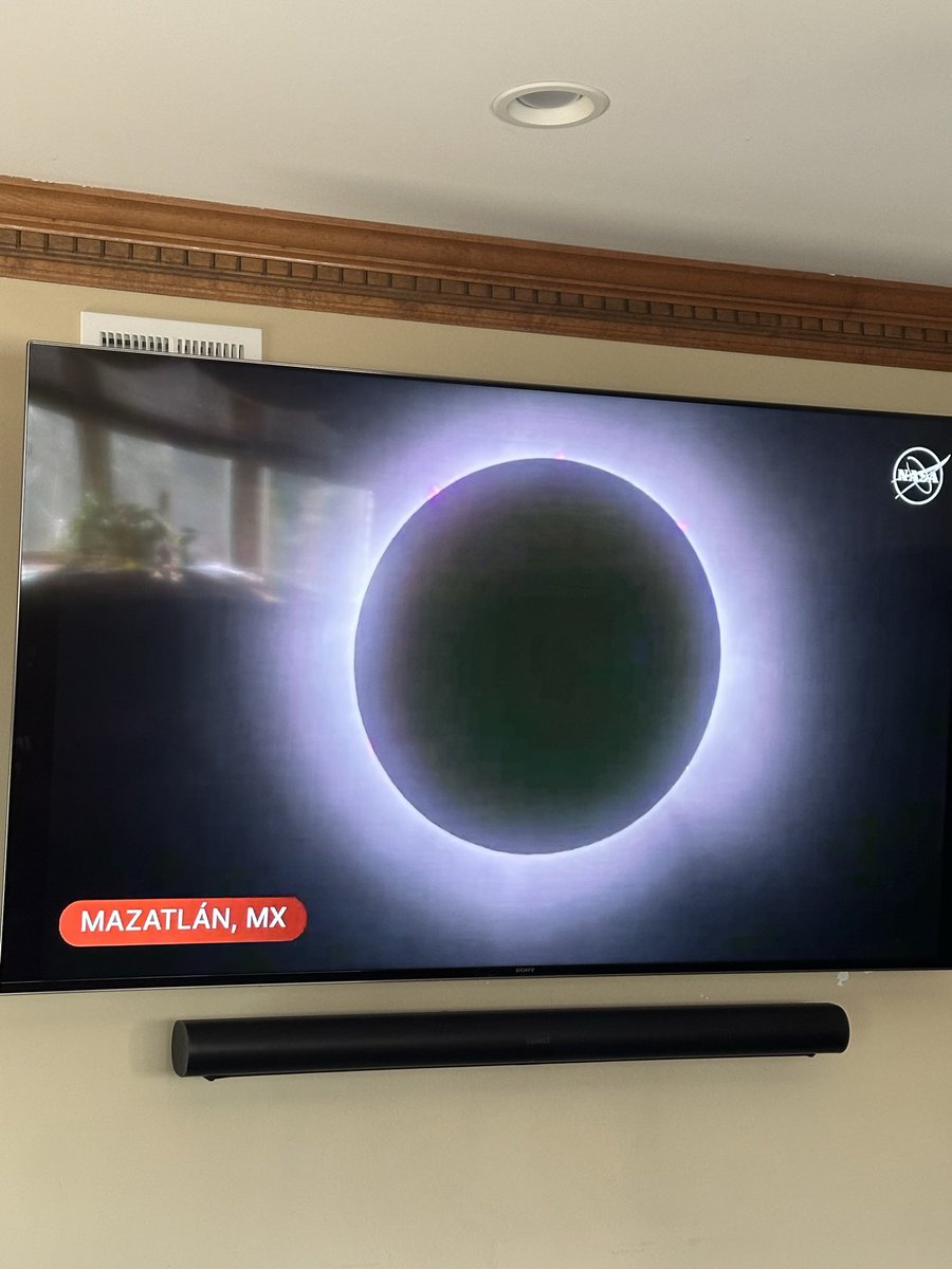 This is so cool #SolarEclipse2024 #solareclipse #Science #ScienceRules