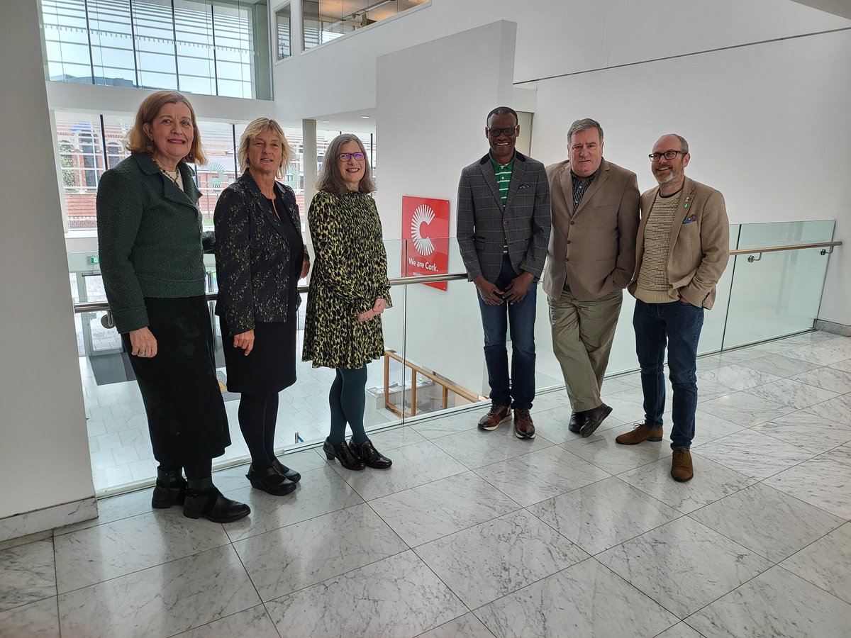 The Cork City Green Party Dream Team for the Local and European Elections met with MEP Grace O'Sullivan in Cork today. I am proud to be part of these hard-working and ambitious candidates. Please ensure that you register to vote #checktheregister.ie  #vote1
Up the GREEN PARTY!