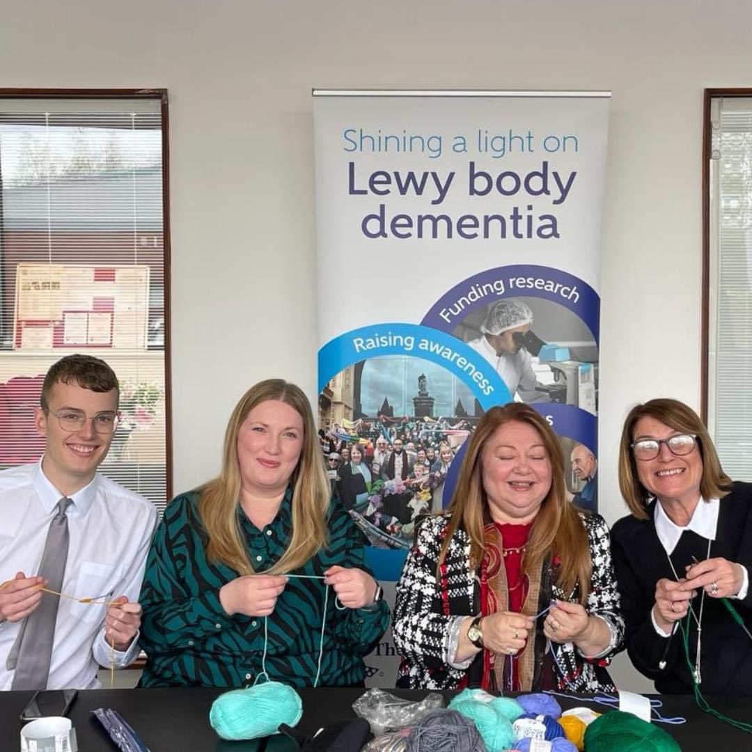 This morning our members had a lesson in knitting to raise awareness for ‘A Scarf for Lewy #Manchester’ <a href="/lbsorg/">Lewy Body Society</a>. Here’s <a href="/NWPSWigan/">North West Printer Solutions</a> and <a href="/RADCaTLtd/">RADCaT</a> tackling the yarn. 🧶

Get involved: lewybody.org/a-scarf-for-le… #knit #knitting #AScarfForLewy