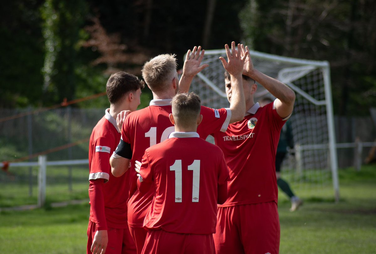 Game 105 of the 2023/24 season
🗓️06/04/2024
🏆@CymruLeagues North
🏟️Victoria Park (2nd visit)
🏴󠁧󠁢󠁷󠁬󠁳󠁿Llanidloes, Wales
⏰14:30 👥132 🎟️Free 🎖️£2.50

⚽️@DenbighTownFC - 7
⚽️@LlaniTownfc - 0

Match Number: 219
#welshfootball