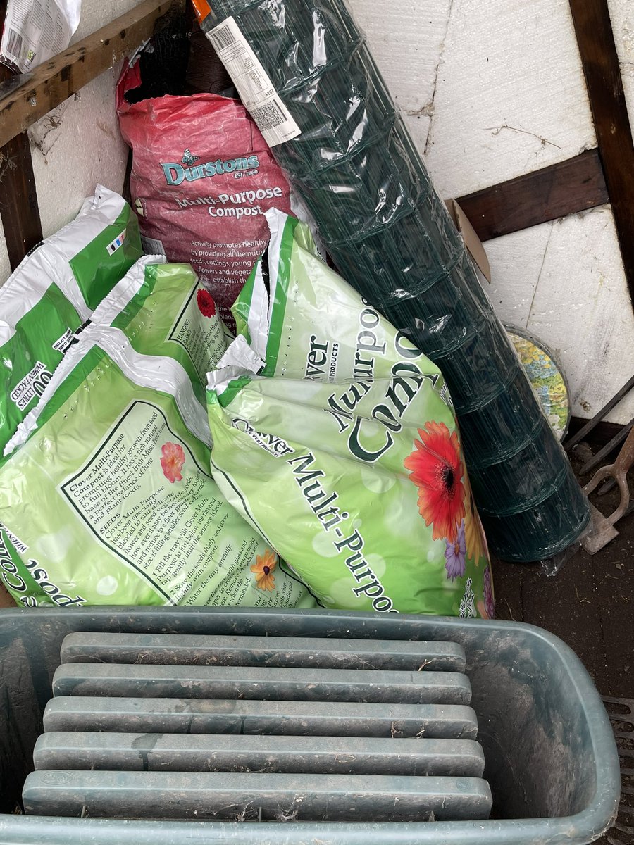 So, here’s a sneak peek of the next group for AOP facilitated by Keata 😁😁😁. All fresh produce 💚💚 just a spring has started…and walking group tomorrow 😁….<a href="/PennineCareNHS/">Pennine Care NHS FT</a> <a href="/heatherjean71/">heather mcclenaghan</a> <a href="/Michelledavisq/">Michelle Davis</a> <a href="/AntHassallNHS/">Anthonyhassallnhs</a> <a href="/ENazurally/">Nurse Naz 🤗</a> <a href="/MicheleH20/">Dr Michele Harrison</a>