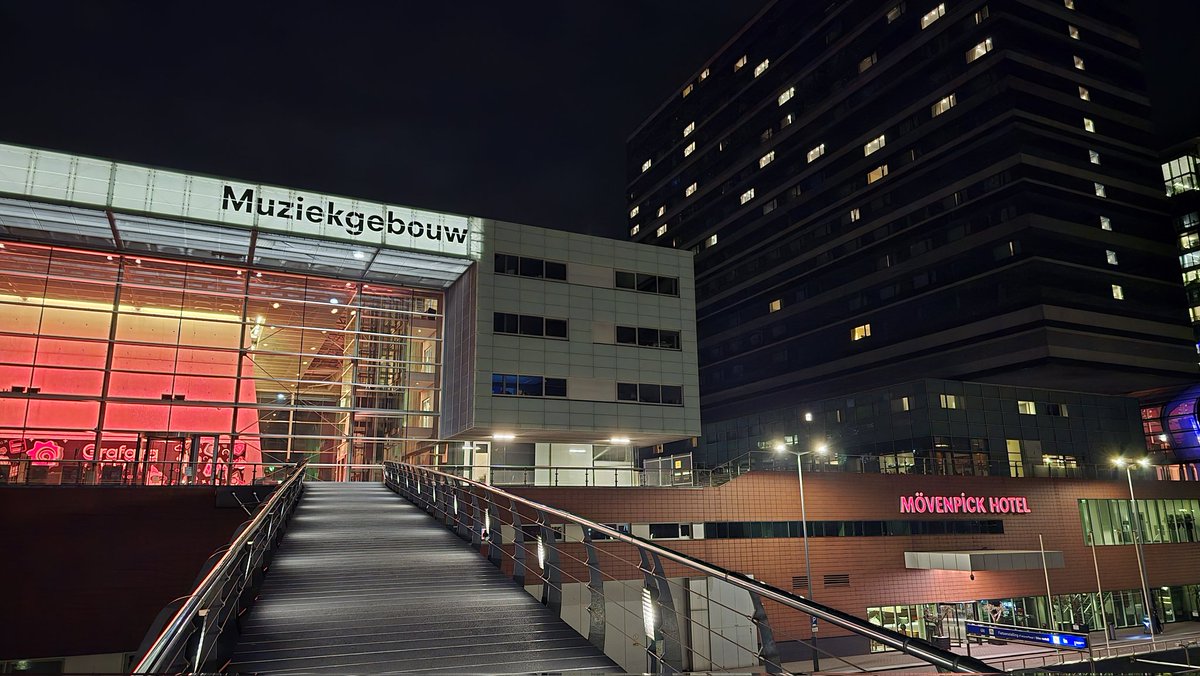 krajorama's tweet image. Arrived in Amsterdam the night before  #GrafanaCON