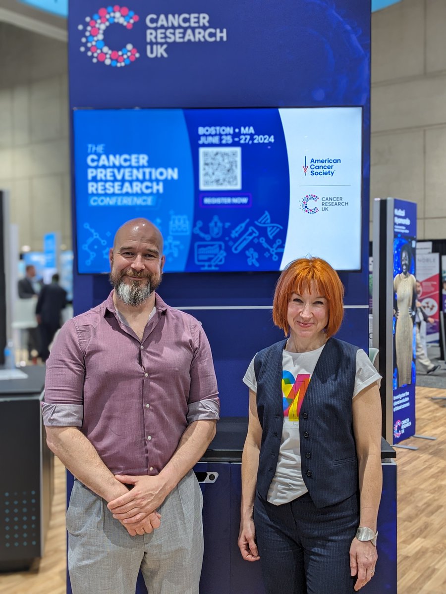 David Crosby & @ProfKarenBrown came to say hello in our #AACR24 stand and remind everyone to sign up for the Cancer Prevention Research Conference. 🚀Don't miss the opportunity to join us & register today: bit.ly/3u7x9BX @ACS_Research | @theNCI | #PrevConf24
