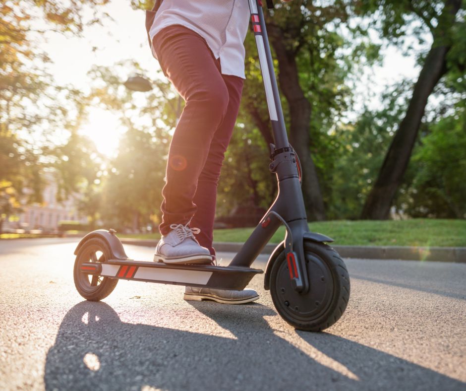 We have joined the Province's electric kick scooter pilot project, allowing those 16 years of age and older to operate e-scooters on City roads. For more information and FAQs, visit loom.ly/HaCS83E