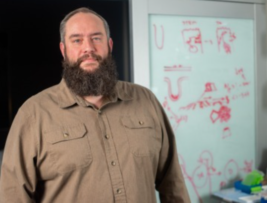 Meet BIO5 member @CurtisThorne. Thorne and a team of researchers are pioneering a novel therapy for colorectal cancer that recently earned them a prestigious award. Read more from @UAZCancer: bit.ly/3PLTnkI