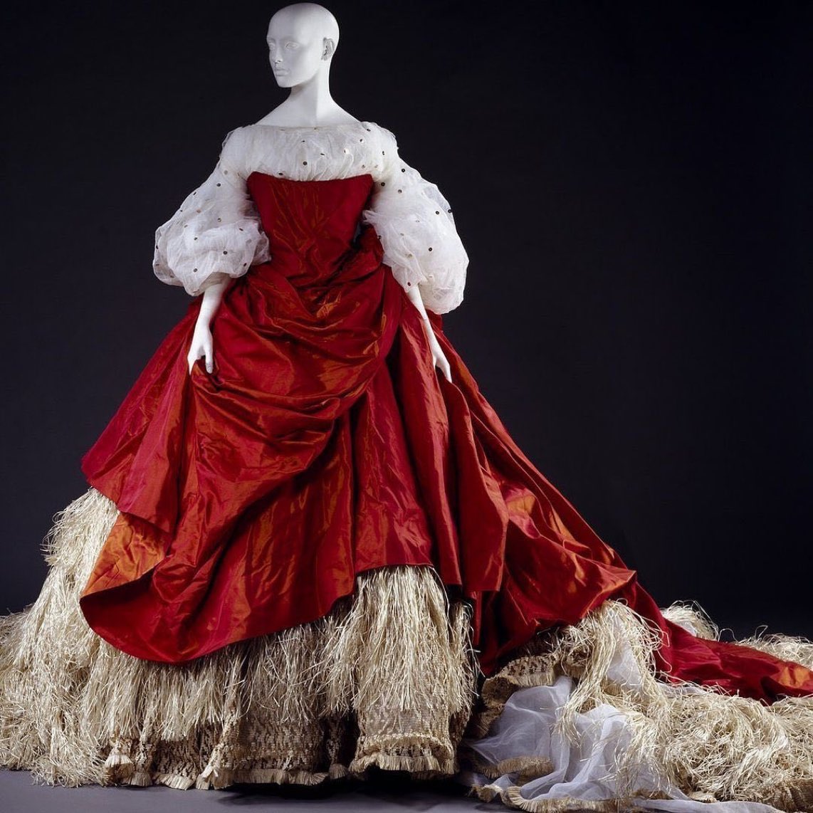 And let’s have another from birthday queen #VivienneWestwood! #fashionhistory of 1994, via the V&A.