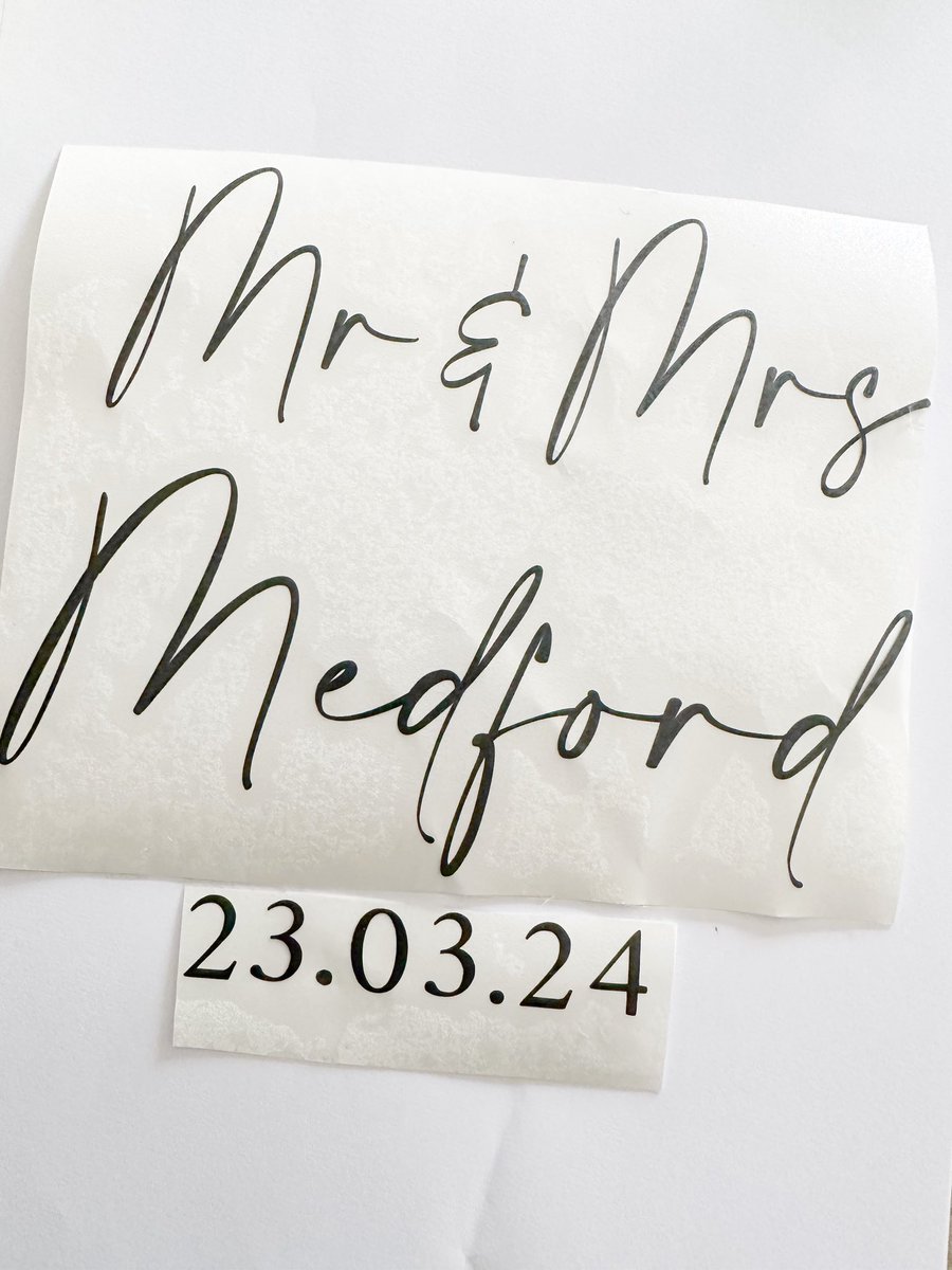 Make personalised Guest book with our vinyl decals Bagsoffavours.Etsy.com #womaninbizhour #etsy #CraftBizParty #smallbusiness #shopindie #mhhsbd #Monday #inbizhour #wedding #bridetobe #giftideas