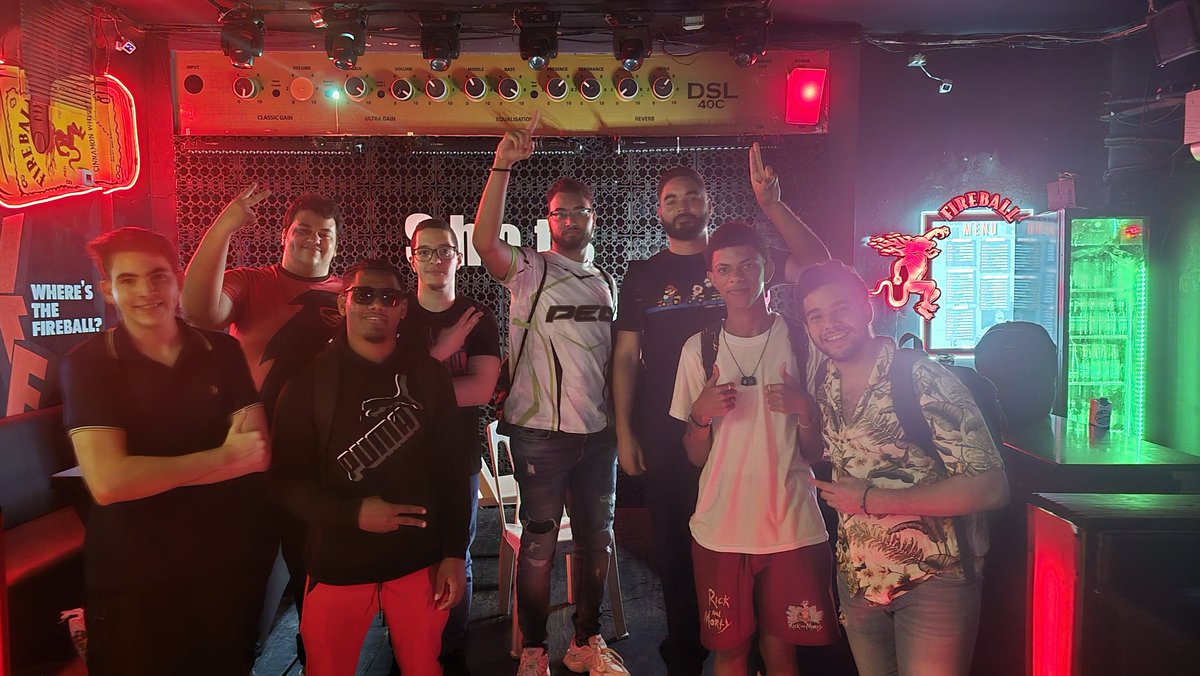 EzraRD (@ezra_tl) on Twitter photo Felicidades al top 8 de nuestro volumen 22 del Smash at Shots!!!
🥇 <a href="/ChazzSSBU/">Chazz</a>
🥈 <a href="/Keekay__/">Kikelonnnnnn</a>
🥉 <a href="/Shakatwo2/">Johnny Garcia Ramos</a>
4️⃣ <a href="/yourbroDR/">Yourbro</a>
5️⃣ <a href="/ZapataVeras/">SR | Zapata</a> & <a href="/Bladdy_09/">Bladdy-09</a>
7️⃣ <a href="/HAPPY_SSBU/">Happy</a> & <a href="/JfGarBel18/">Jean Garrido</a>
Gracias a todos por el apoyo y espero verlos en Don't Drown in Pools 2024!!! Felicidades al top 8 de nuestro volumen 22 del Smash at Shots!!!
🥇 <a href="/ChazzSSBU/">Chazz</a>
🥈 <a href="/Keekay__/">Kikelonnnnnn</a>
🥉 <a href="/Shakatwo2/">Johnny Garcia Ramos</a>
4️⃣ <a href="/yourbroDR/">Yourbro</a>
5️⃣ <a href="/ZapataVeras/">SR | Zapata</a> & <a href="/Bladdy_09/">Bladdy-09</a>
7️⃣ <a href="/HAPPY_SSBU/">Happy</a> & <a href="/JfGarBel18/">Jean Garrido</a>
Gracias a todos por el apoyo y espero verlos en Don't Drown in Pools 2024!!!