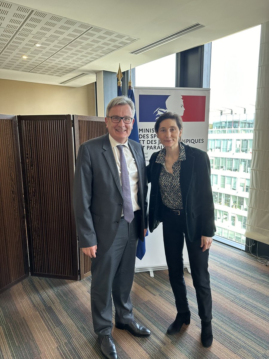 BertrandRingot's tweet photo. Merci à Amélie OUDEA-CASTERA, Ministre des Sports et des Jeux Olympiques et Paralympiques de cet échange au @Sports_gouv 

J’ai pu lui présenter tous les enjeux des suites du dossier #Sportica et du @BCMBasket 

Son soutien et celui de ses services m’ont été réaffirmés.

@AOC1978 https://t.co/4f9KQ7LsSQ