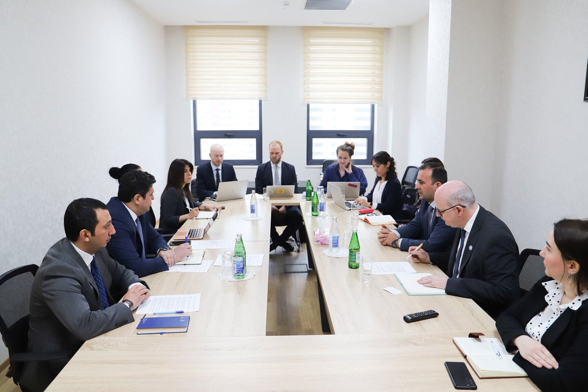 JabbarliLeyla's tweet image. Bu gün 🌍🌱 iqlim dəyişikliyi ilə bağlı çağırışlara cavab vermək və əməkdaşlıq imkanlarını araşdırmaq məqsədilə #COP29 perspektivlərini müzakirə etmək üzrə @agrogovaz AR Kənd Təsərrüfatı Nazirliyi, Aqrar Kredit və İnkişaf Agentliyi #AKİA təmsilçiləri və 🇦🇿@FAOAzerbaijan ,