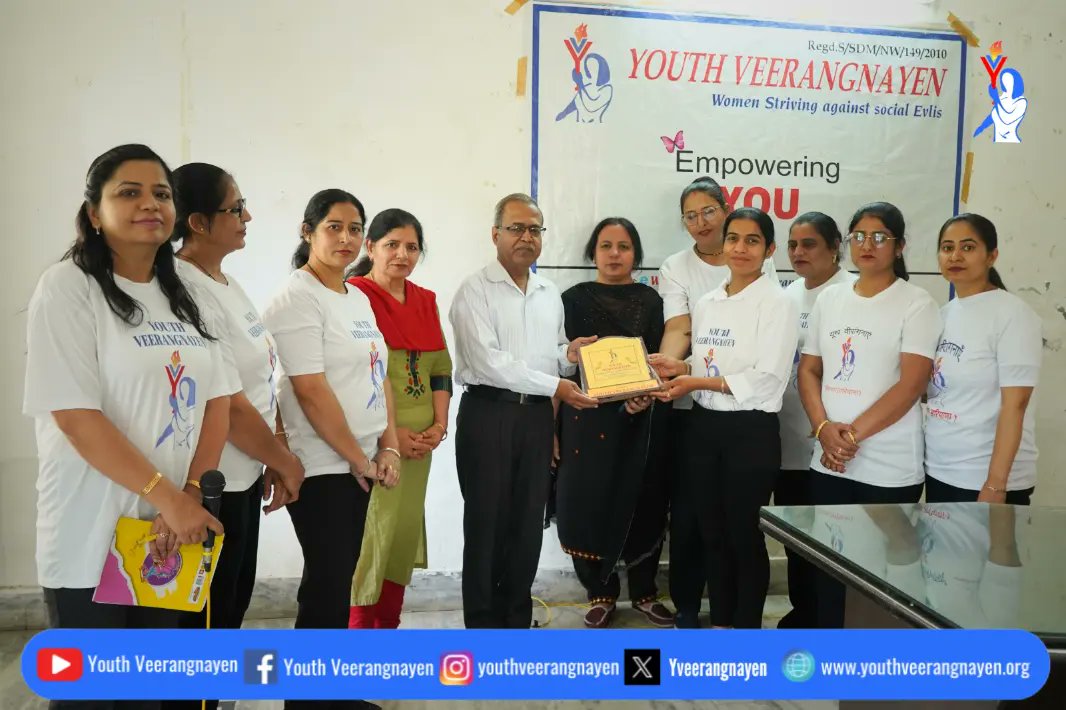 Our Sirsa team distributed fruits to destitute and conducted a seminar to mark #HealthDay. Dr K K Goyal of Patiala Nursing Home & Heart Care centre gave insights on how to adopt good habits for a healthy life. #FreeMedicalAwarenessCamp #WorldHealthDay #WorldHealthDay2024