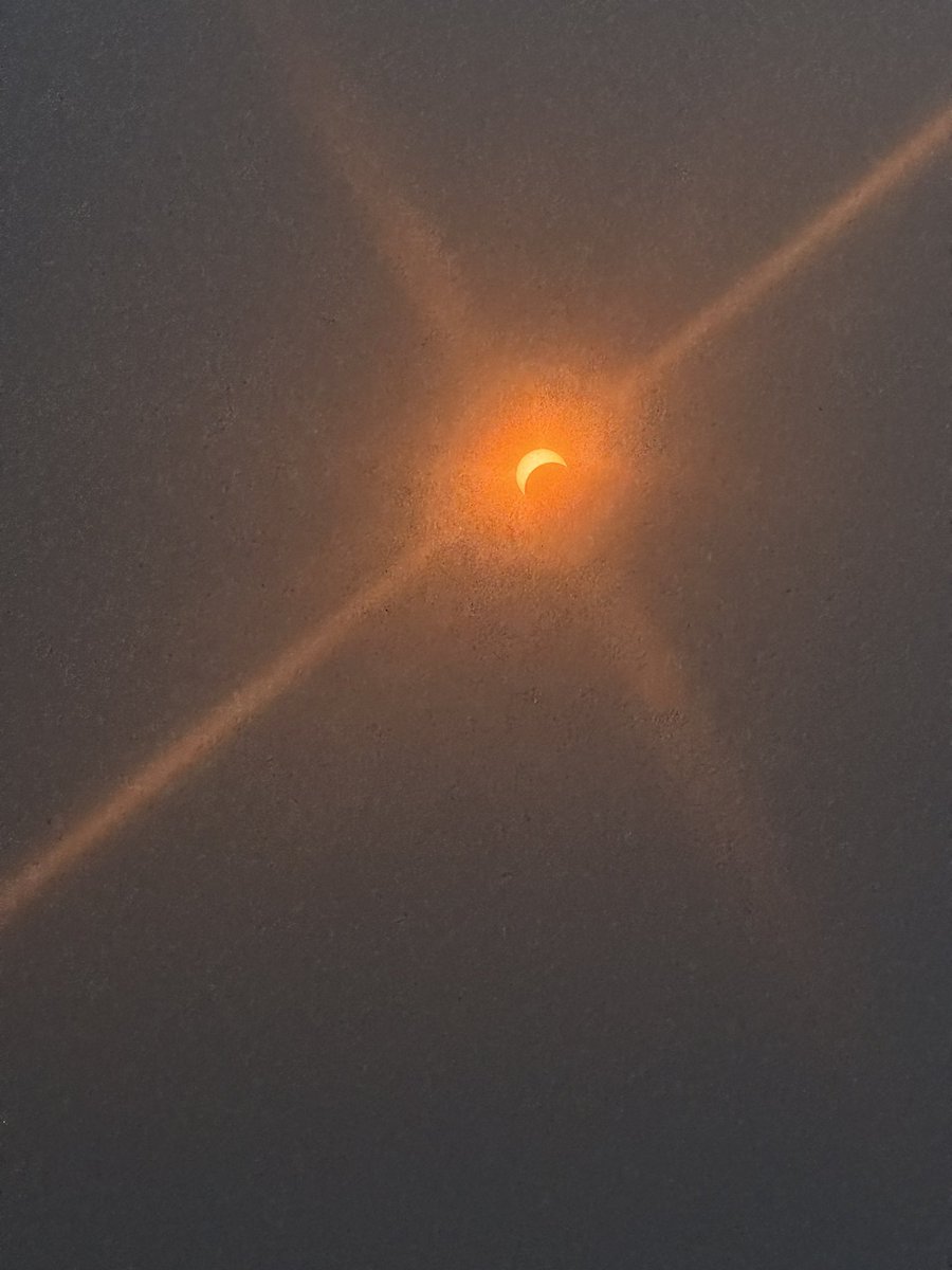 Gabriel Bosslet tweet media