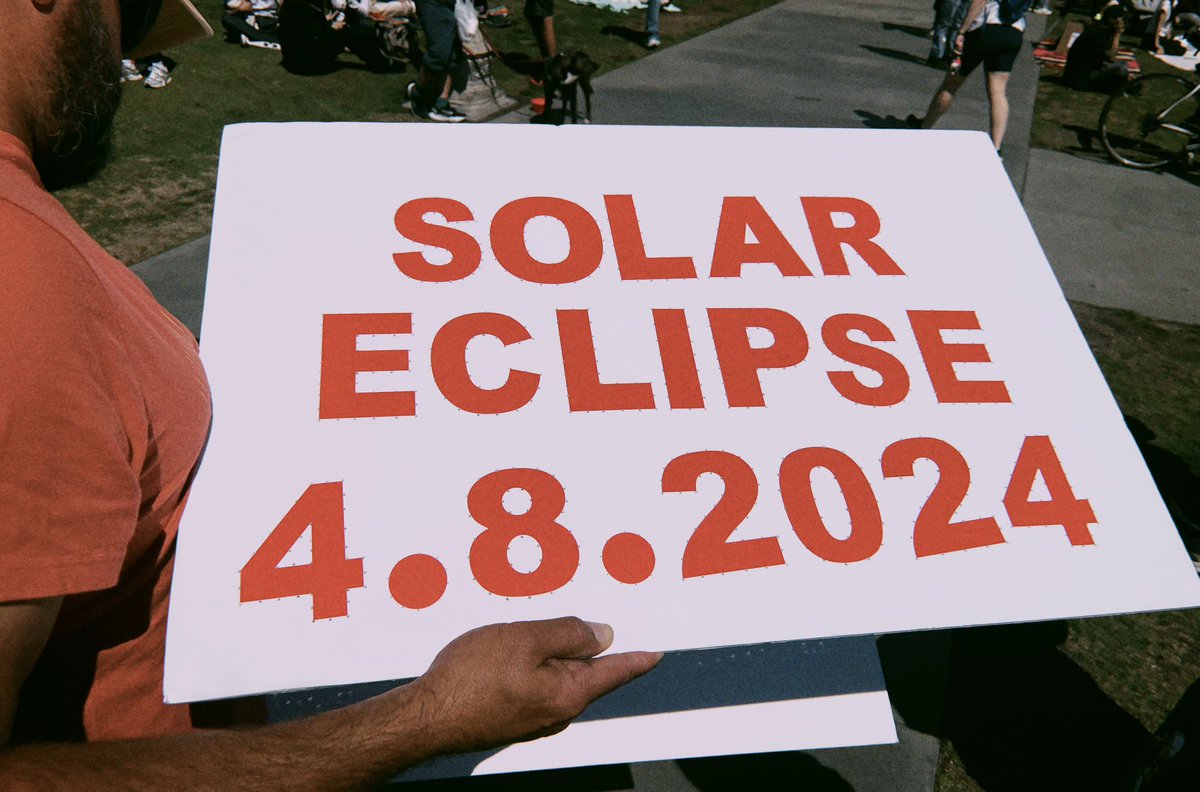 #Eclipse2024 🌘