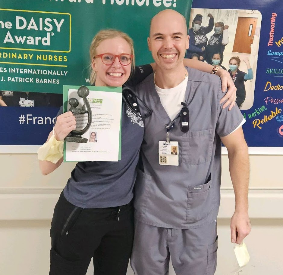 Join us in congratulating St. Joseph Medical Center's Jody Wattier, RN, Critical Care - 5th Floor on receiving a DAISY Award! Jody was nominated by a patient for going above and beyond to help when they found themselves in a challenging situation.