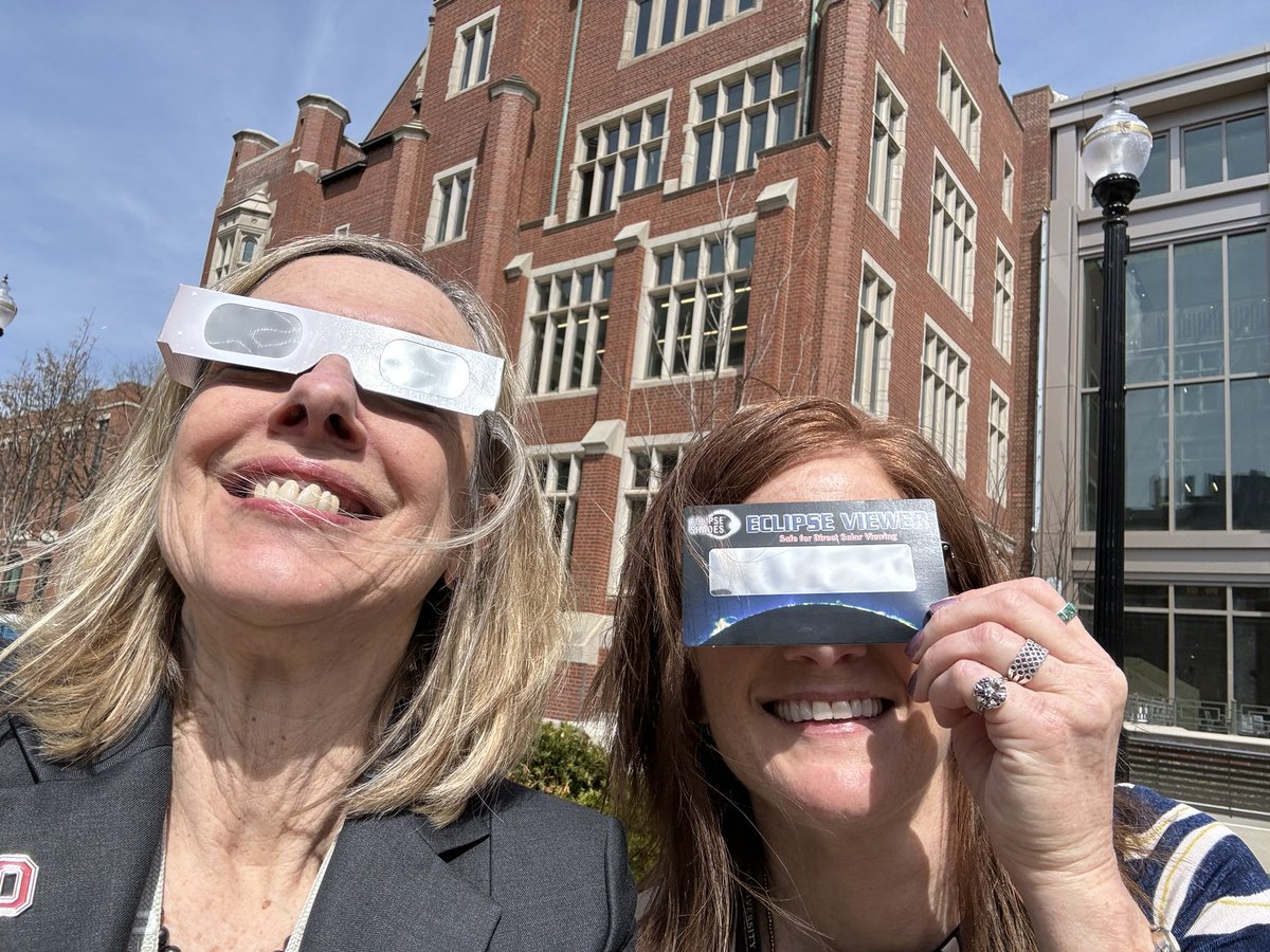 Excited to witness history as Ohio experiences its first solar eclipse in over 200 years! Taking a moment to marvel at the cosmos with Lora Wells! ✨