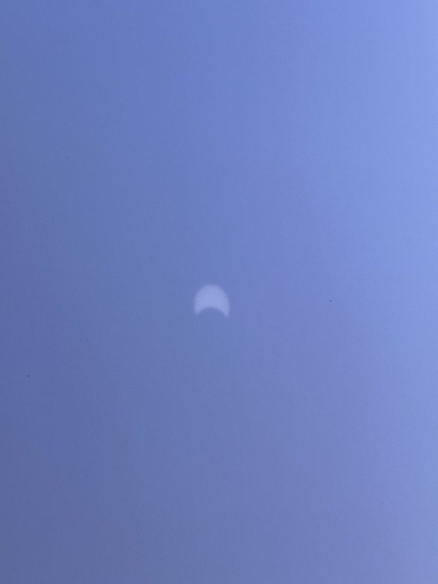 It’s a piece of paper on the ground & pinhole in cardboard over it perpendicular to the sun.
Fresno County, CA 11:45AM