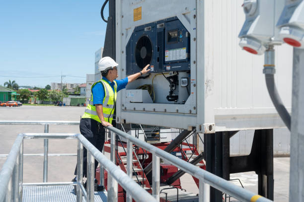 DfwReefer's tweet photo. Need reefer repair or maintenance? Look no further than DFW Reefer Repair, your trusted experts in the field. Please call us today or visit our website to learn more about us. https://t.co/d1T8NpXCAL https://t.co/GhrN36k7by