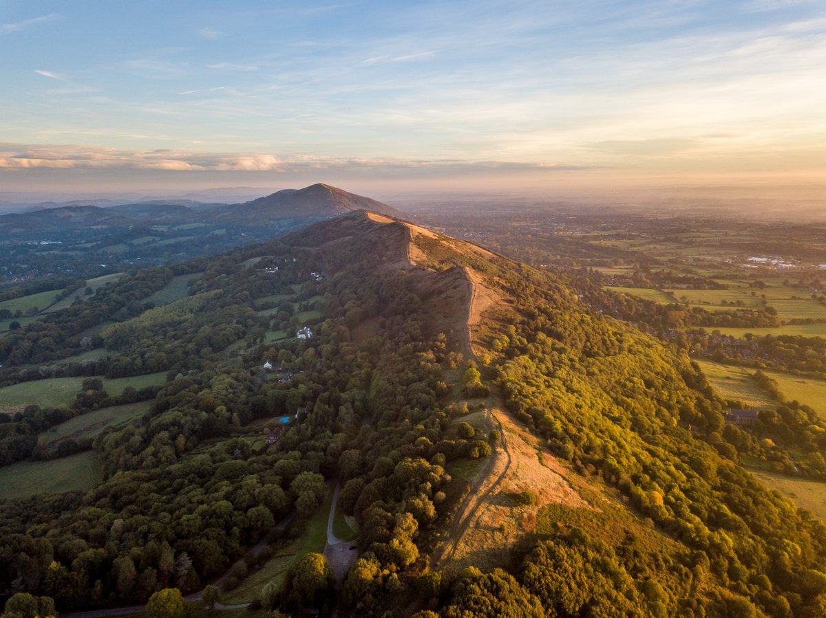 We are fortunate to be situated at the foot of the #MalvernHills, an area frequently walked by renowned authors & musicians such as J.R.R Tolkien. We've also ranked in the Top 15 as one of the Healthiest Places to Live in the U.K. 🌄👉 bit.ly/4cMKD7R #WorcestershireHour