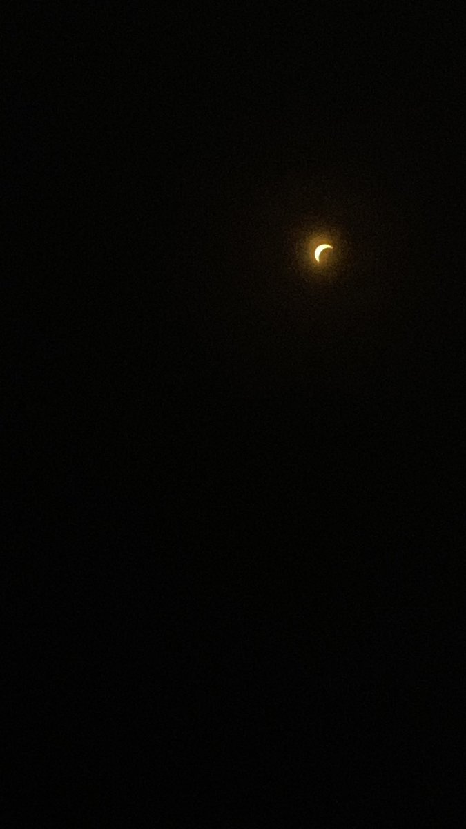 Skippack, PA before the clouds came in.

@NBCPhiladelphia #SolarEclipse2024 
#solareclipse