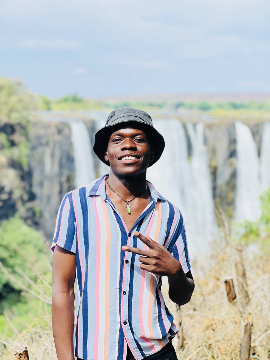 “A picture(s) of you at the Victoria Falls,Zimbabwe”

Thread anyone 
#Victoriafalls