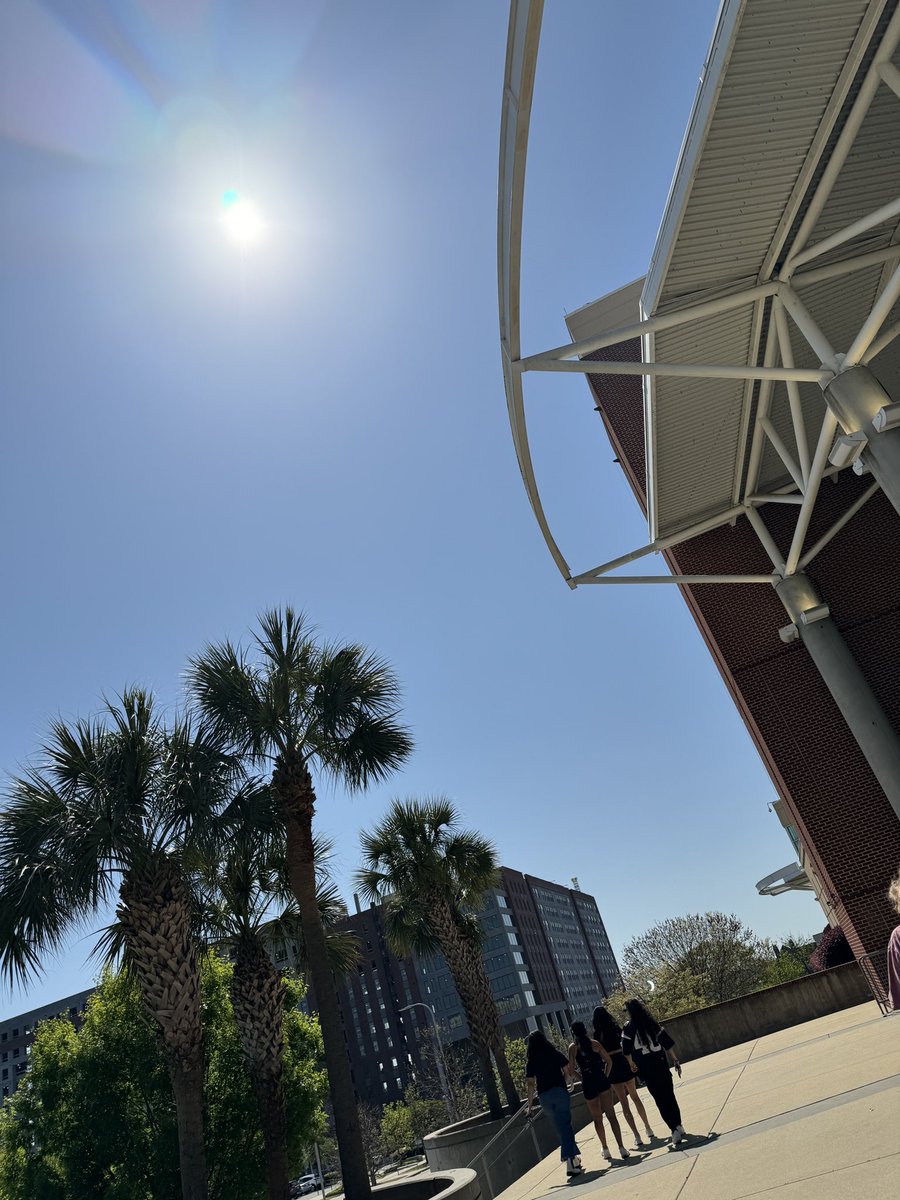 Good view of the Devil’s Comet in <a href="/columbiasc/">Columbia SC</a> at <a href="/CLAmktg/">Colonial Life Arena</a>. <a href="/wis10/">WIS News 10</a> <a href="/wachfox/">WACH FOX</a> <a href="/WLTX/">News19 WLTX</a> <a href="/thestate/">The State Newspaper</a>