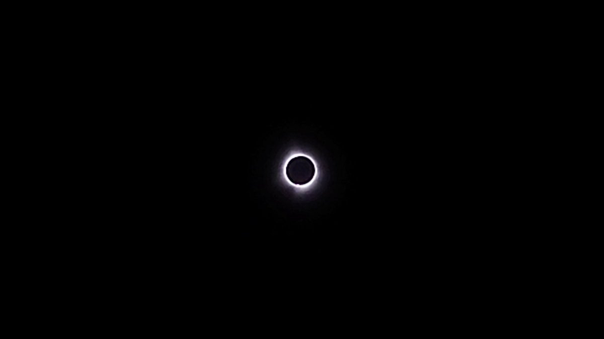 Solar eclipse TOTALITY near Indian Lake, OH. What an amazing experience. #Ohwx #OhioWx #WxTwitter