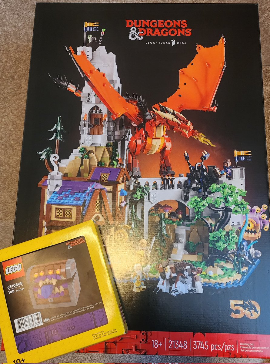 yegobuilds's tweet photo. 💥💥💥BREAKING NEWS 💥💥💥

MY LEGO ARRIVED FINALLY.  THAT BEING SAID, I'M NEVER ORDERING ONLINE AGAIN. https://t.co/3mTfATi4xT