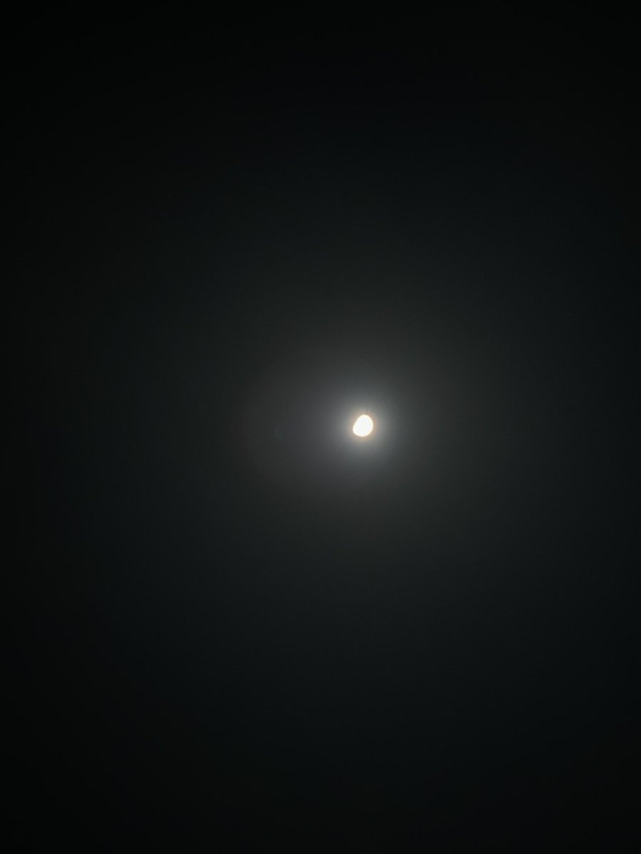 Total eclipse here in Dallas. What an experience! This shot below is right after a very small sliver of light started making its way around the moon. It’s amazing how light it already appears; with the glasses at this same moment you could only see a millimeter of sun.