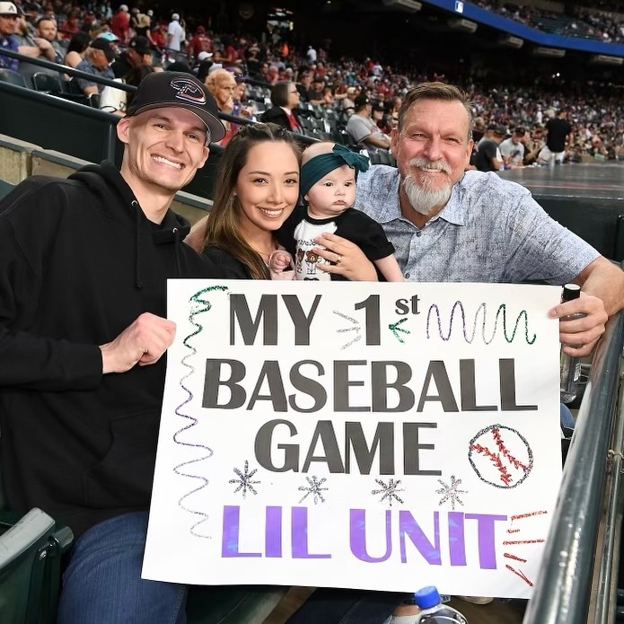 Randy Johnson's granddaughter, 'Lil Unit,' went to her first game 🥹 (via @Dbacks)
