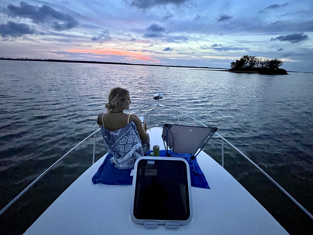 When I got fired a year ago, I started telling people I was going to become a boat captain. It was a joke, but I said it so many times it actually happened. Please tell your Tampa-bound friends who like some stories with their saltwater. capnbenjamin.com